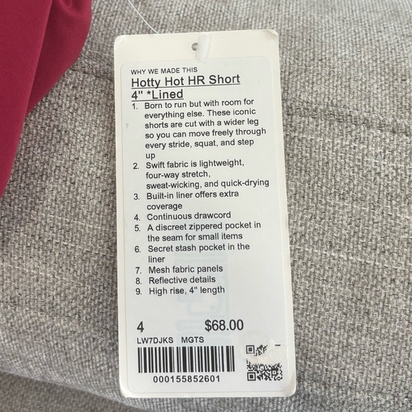 NWT Lululemon Hotty Hot High Rise Shorts 4" Size 4 In Magenta Smoke - Picture 4 of 7
